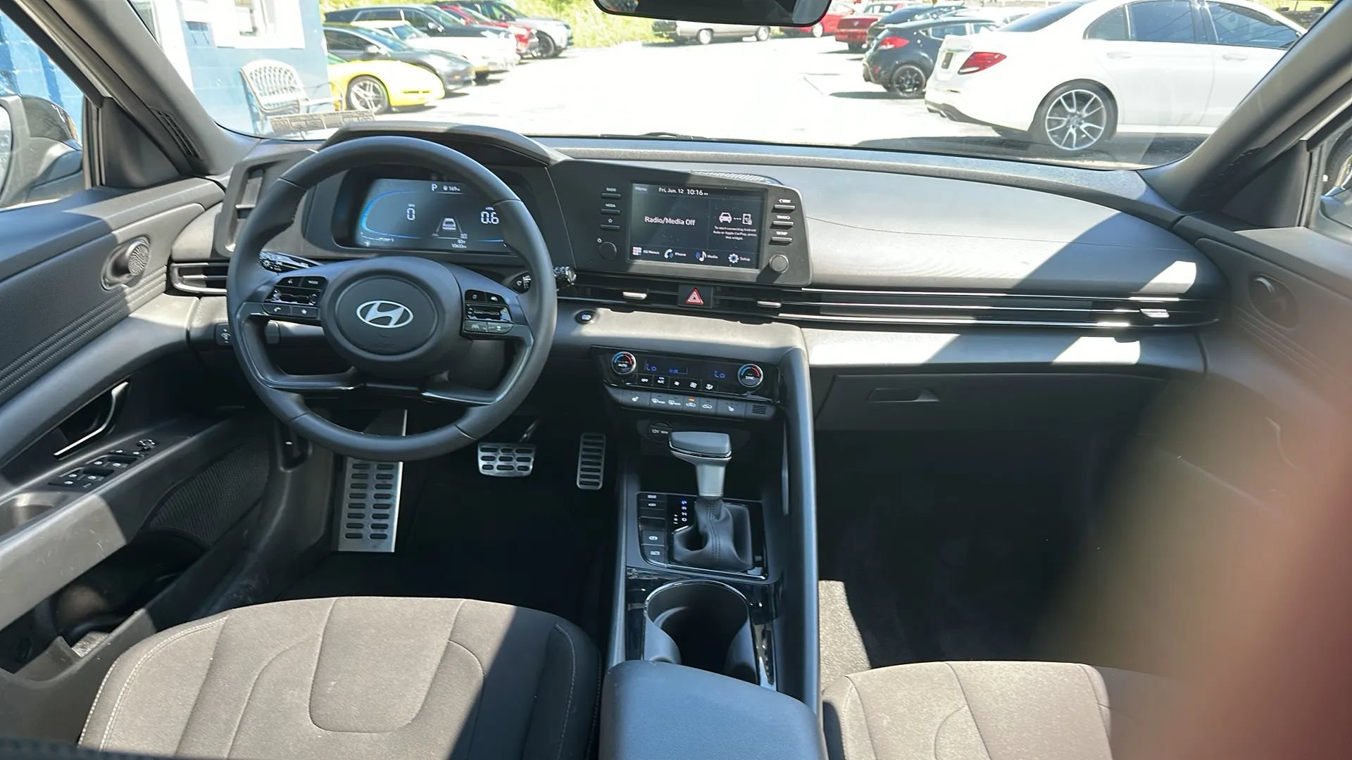 Used 2026 Hyundai Elantra SEL Sport Premium w/ Cargo Package FWD image 9