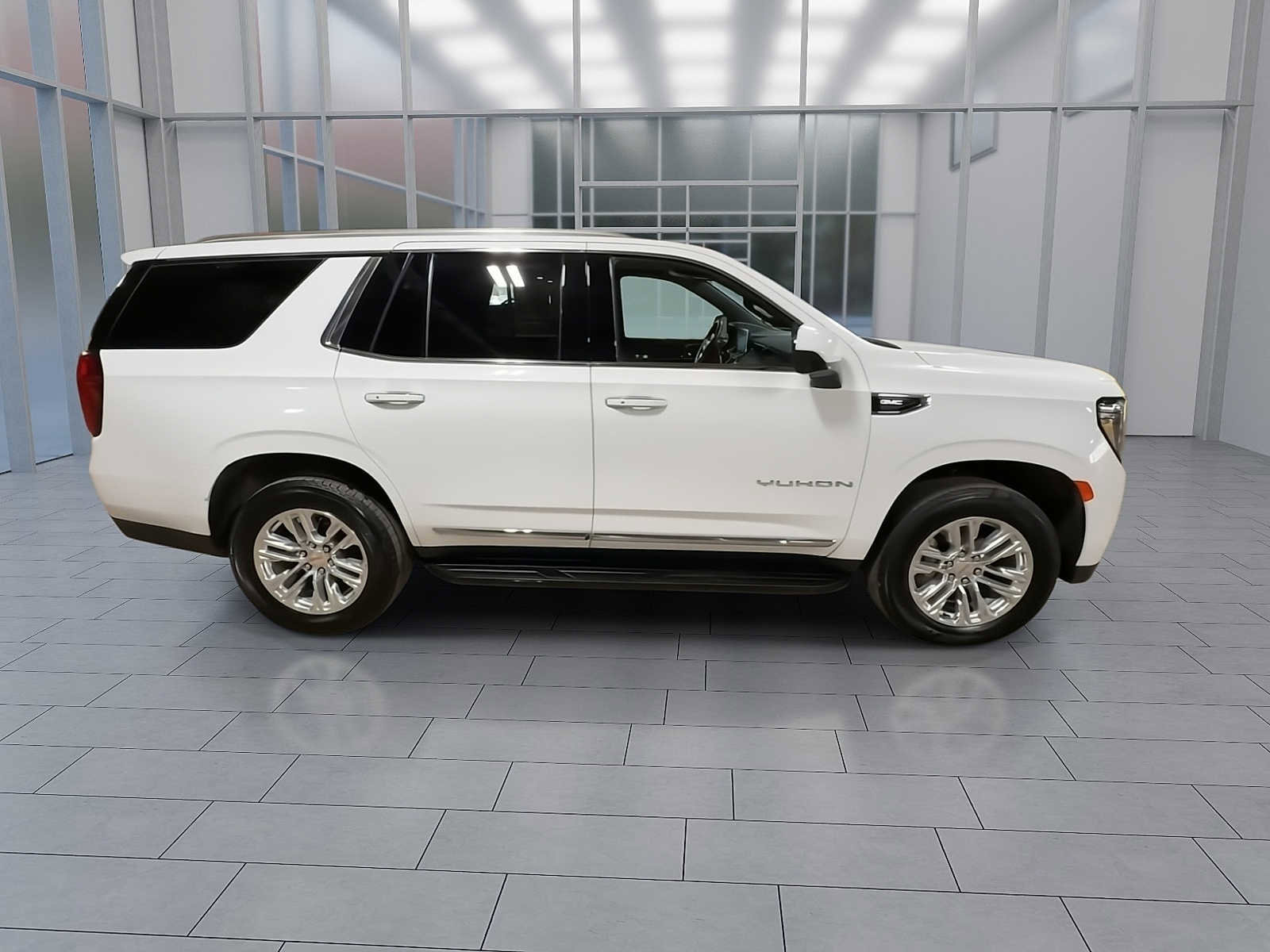 Used 2024 GMC Yukon SLT image 9