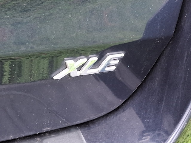 Used 2019 Toyota Sienna XLE w/ Protection Package FWD image 30