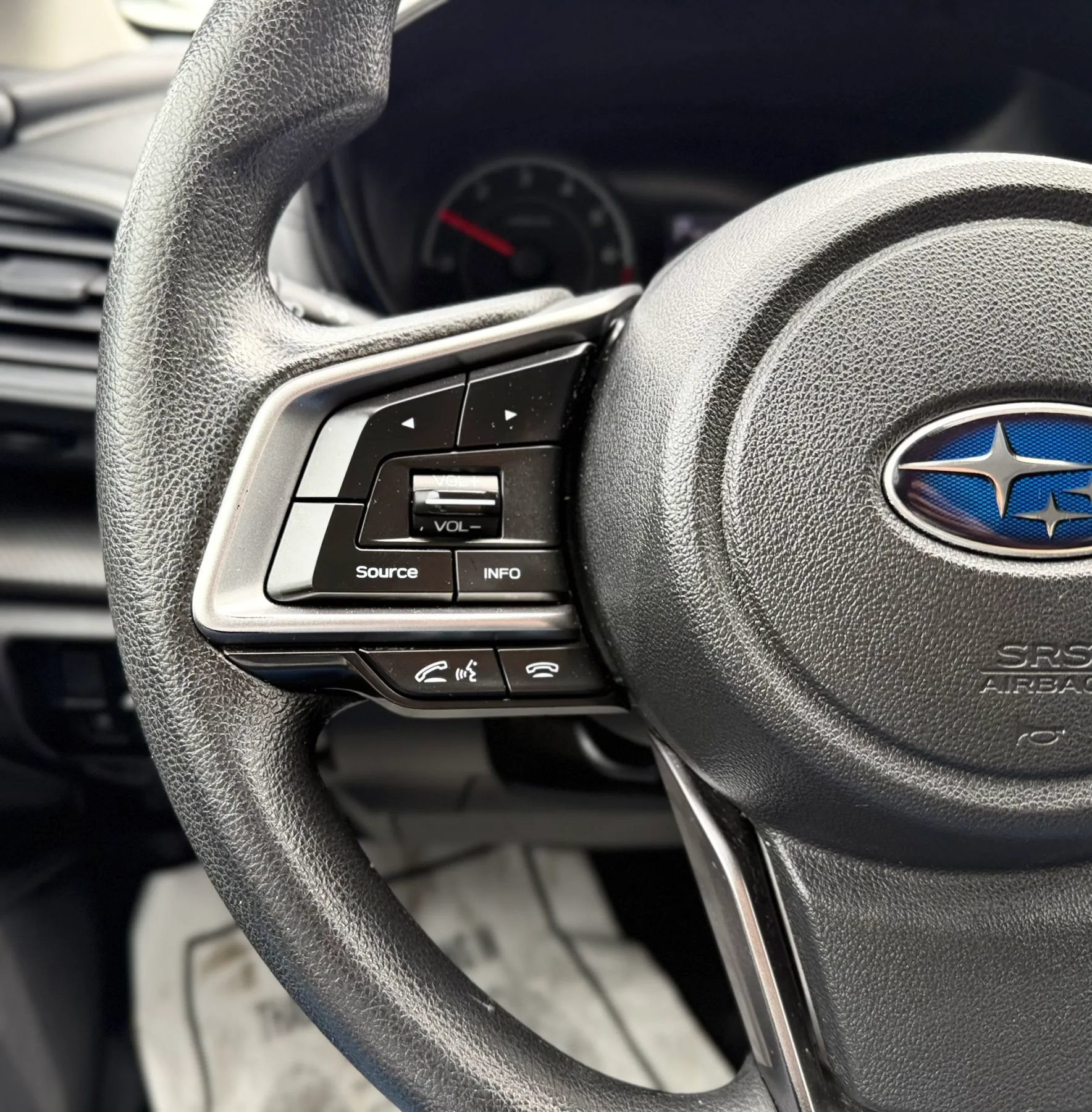 Used 2017 Subaru Impreza 2.0i AWD/4WD image 13