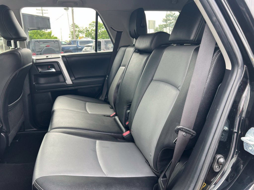 Used 2021 Toyota 4Runner SR5 Premium AWD/4WD image 20