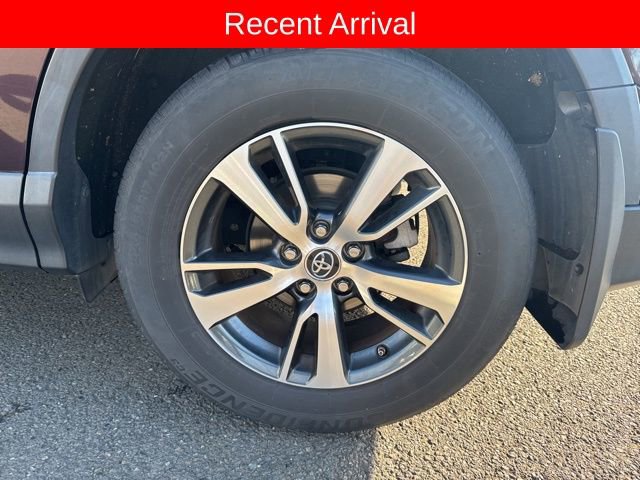 Used 2016 Toyota RAV4 XLE image 8