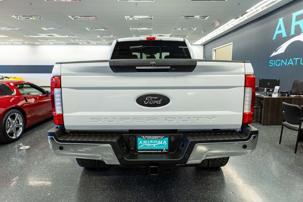 Used 2017 Ford F250 Lariat image 7
