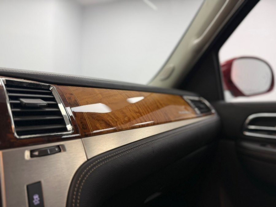 Used 2013 Cadillac Escalade Platinum AWD/4WD image 67