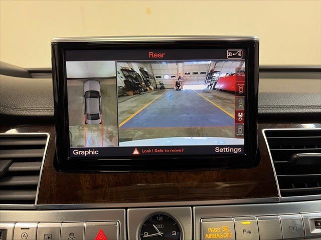 Used 2015 Audi A8 4.0T w/ Luxury Package image 26