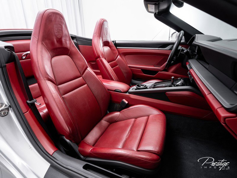 Used 2020 Porsche 911 Carrera 4S image 37