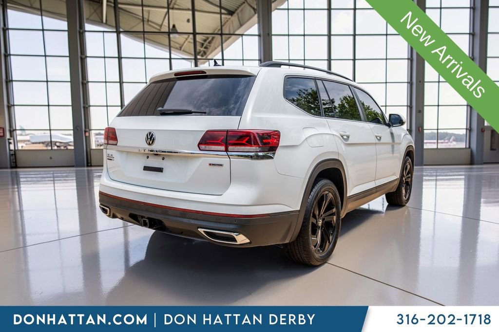 Used 2022 Volkswagen Atlas SE w/ Black Wheel Package AWD/4WD image 40