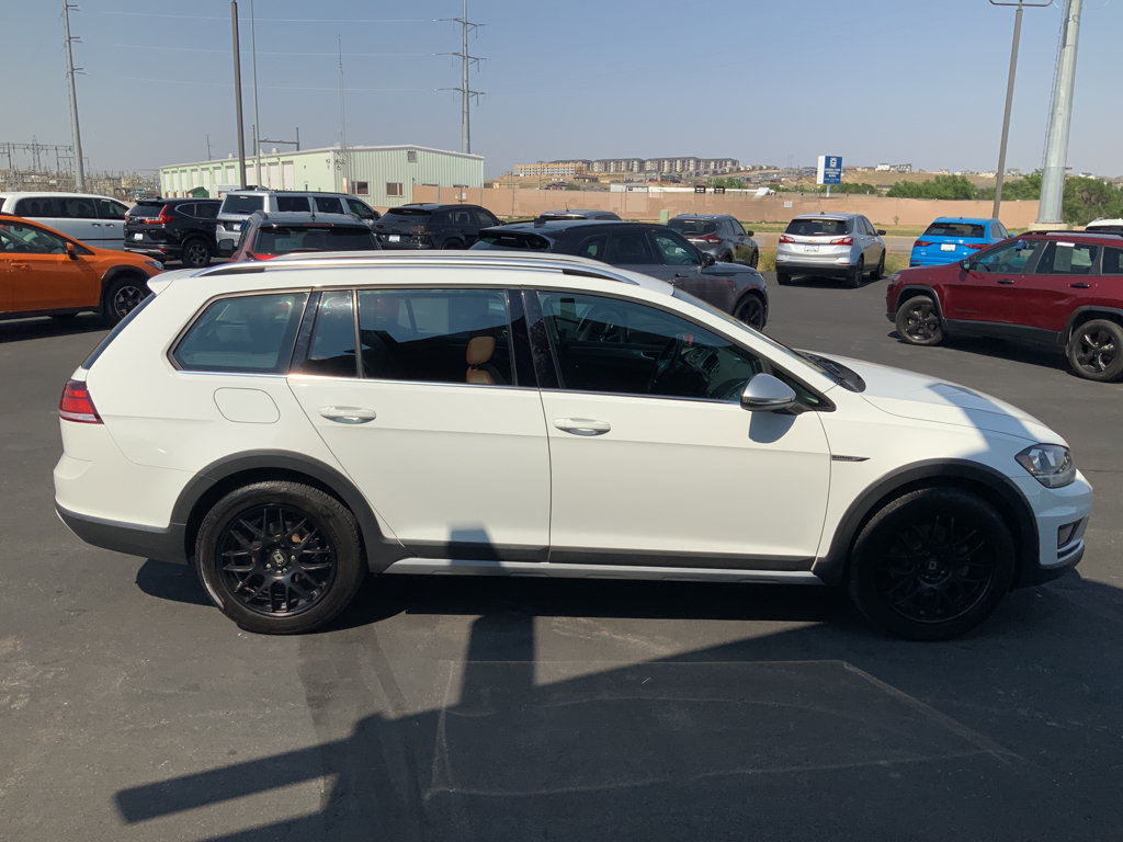 Used 2019 Volkswagen Golf Alltrack S AWD/4WD image 5