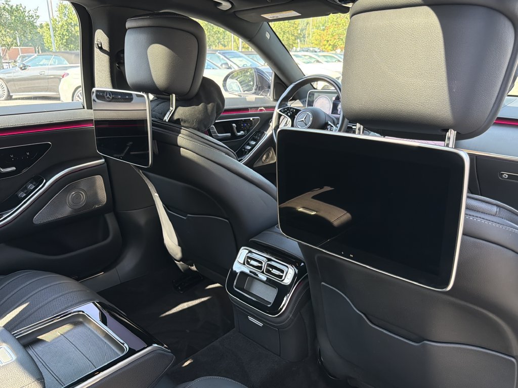 Certified 2023 Mercedes-Benz S 500 4MATIC image 18