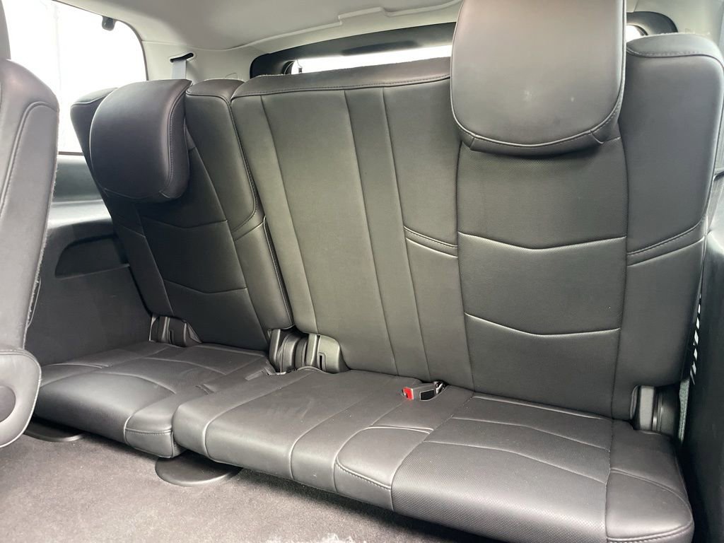 Used 2020 Cadillac Escalade Premium Luxury AWD/4WD image 15