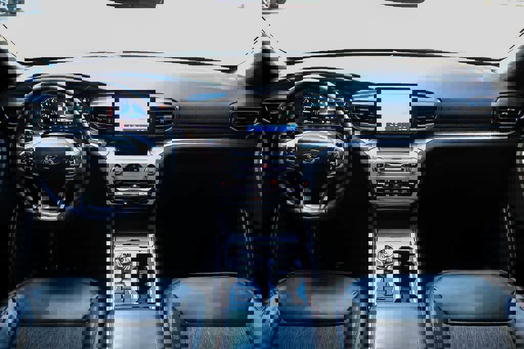 Used 2023 Ford Explorer Timberline w/ Timberline Technology Package image 12