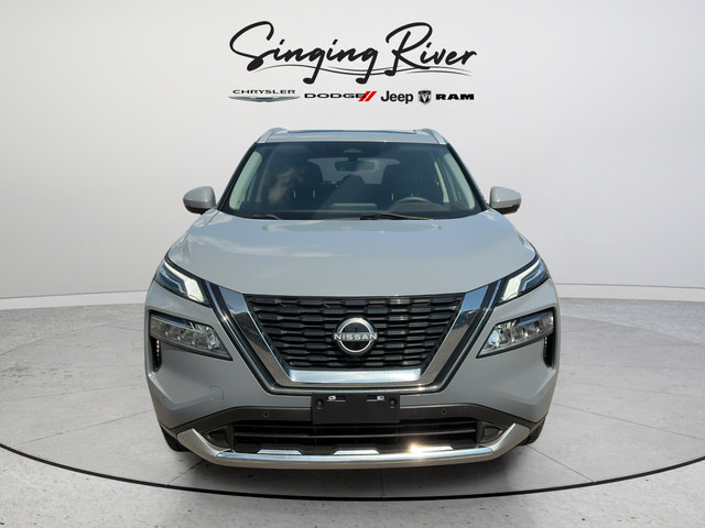 Used 2023 Nissan Rogue Platinum AWD/4WD image 2