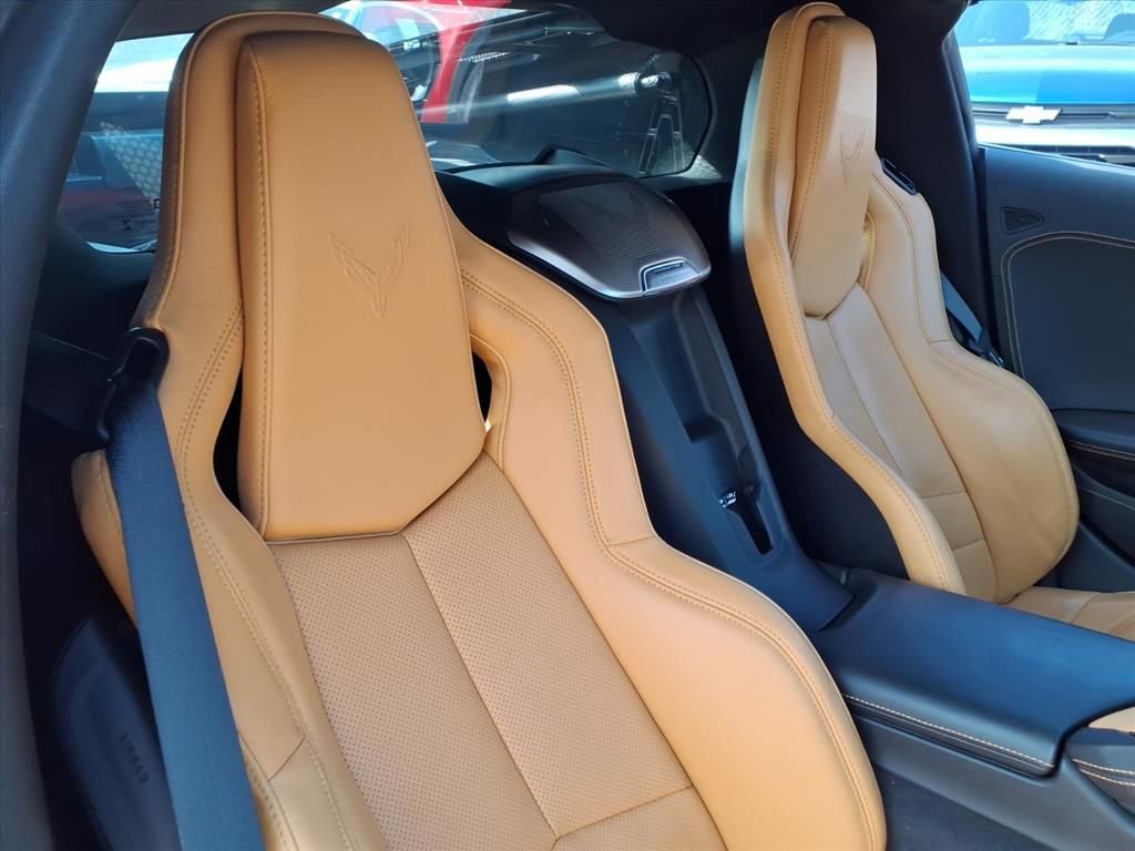 Certified 2021 Chevrolet Corvette Stingray Preferred Cpe w/ 2LT image 17