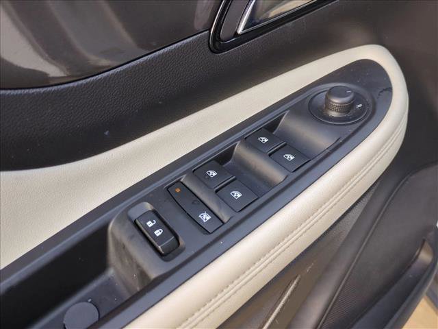 Used 2017 Buick Encore Essence image 12