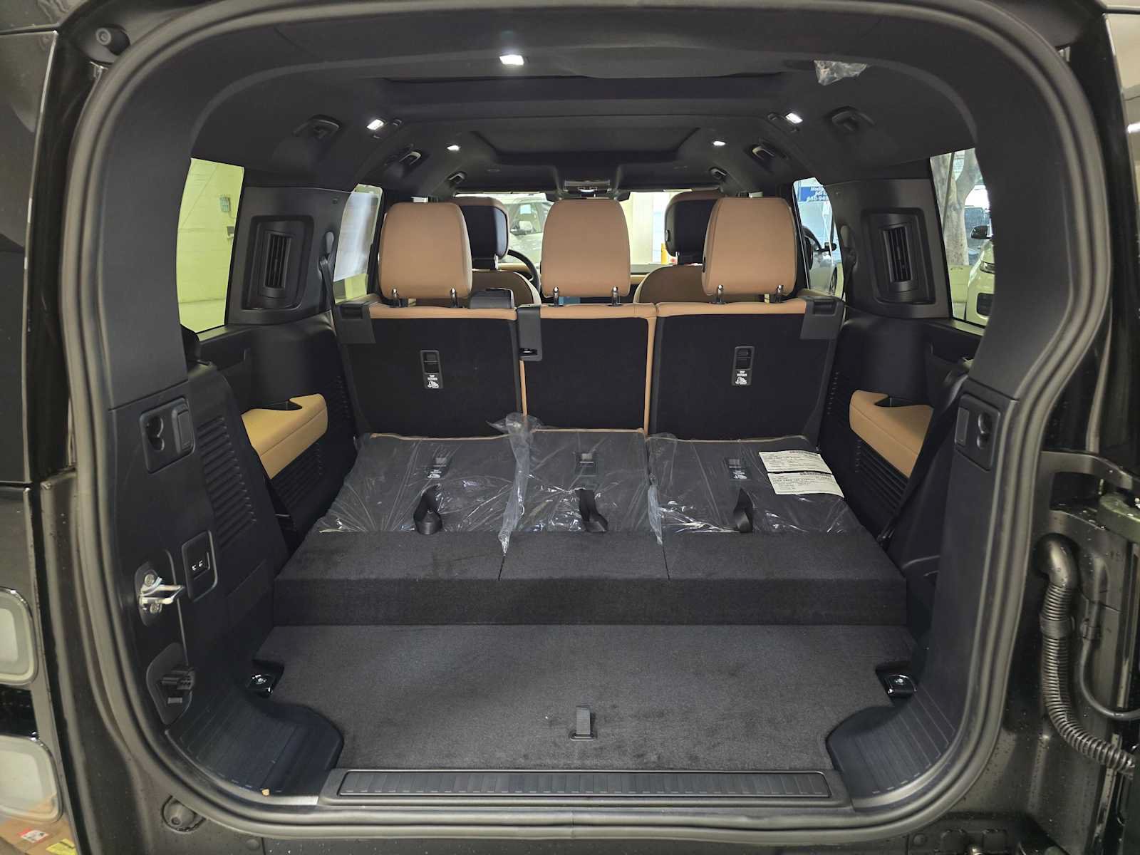 New 2026 Land Rover Defender 130 S AWD/4WD image 14