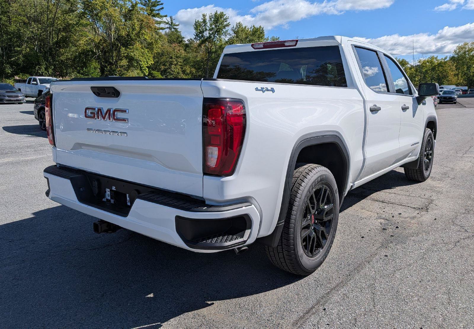 New 2026 GMC Sierra 1500 Pro w/ Graphite Edition AWD/4WD image 8