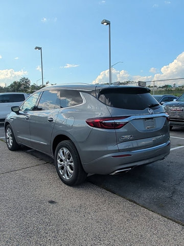Used 2021 Buick Enclave Avenir w/ Avenir Technology Package AWD/4WD image 7