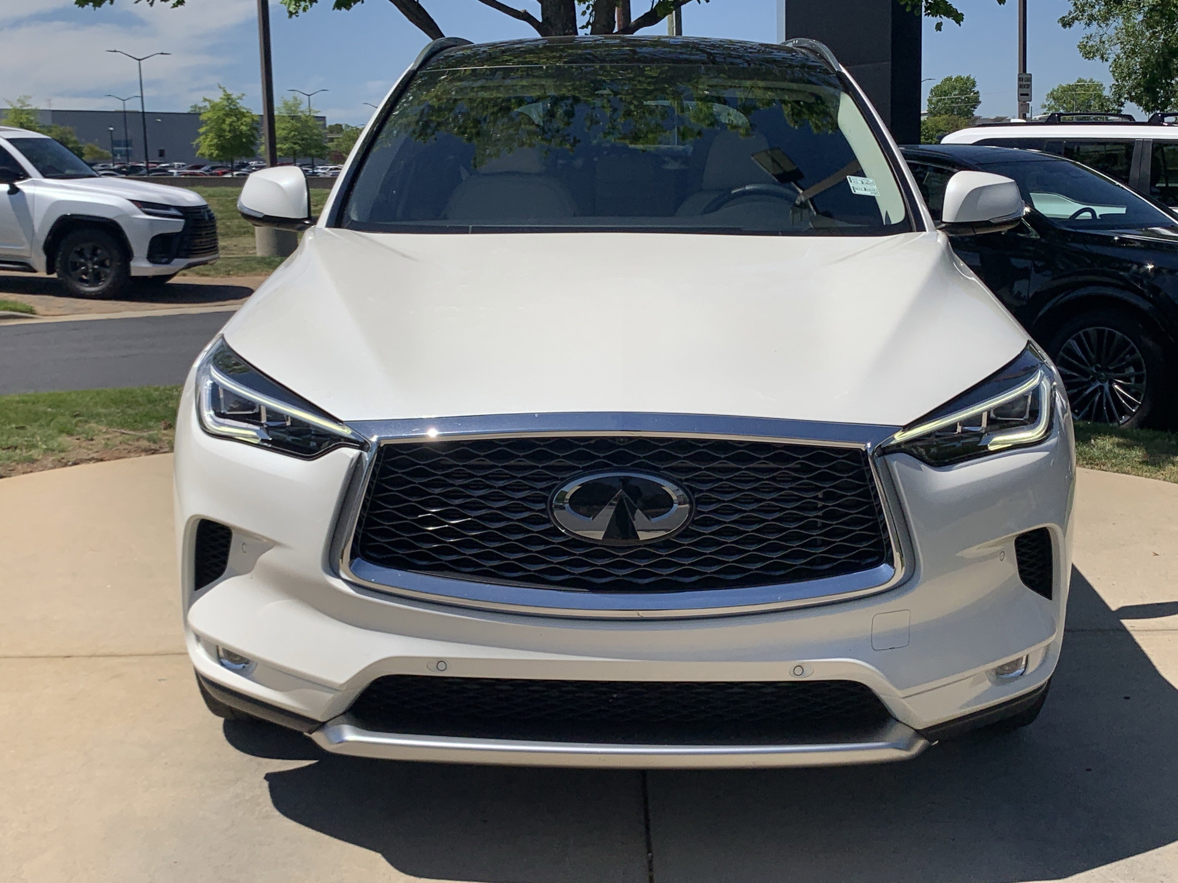 Used 2022 INFINITI QX50 Sensory w/ Cargo Package image 3
