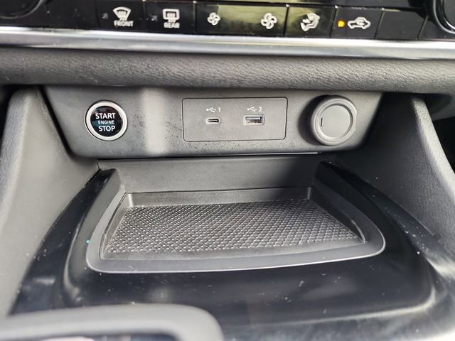 Used 2023 Nissan Rogue SV image 23