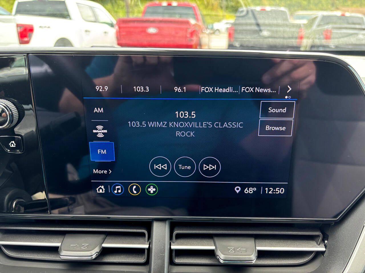 Used 2025 Chevrolet Trax LS image 16