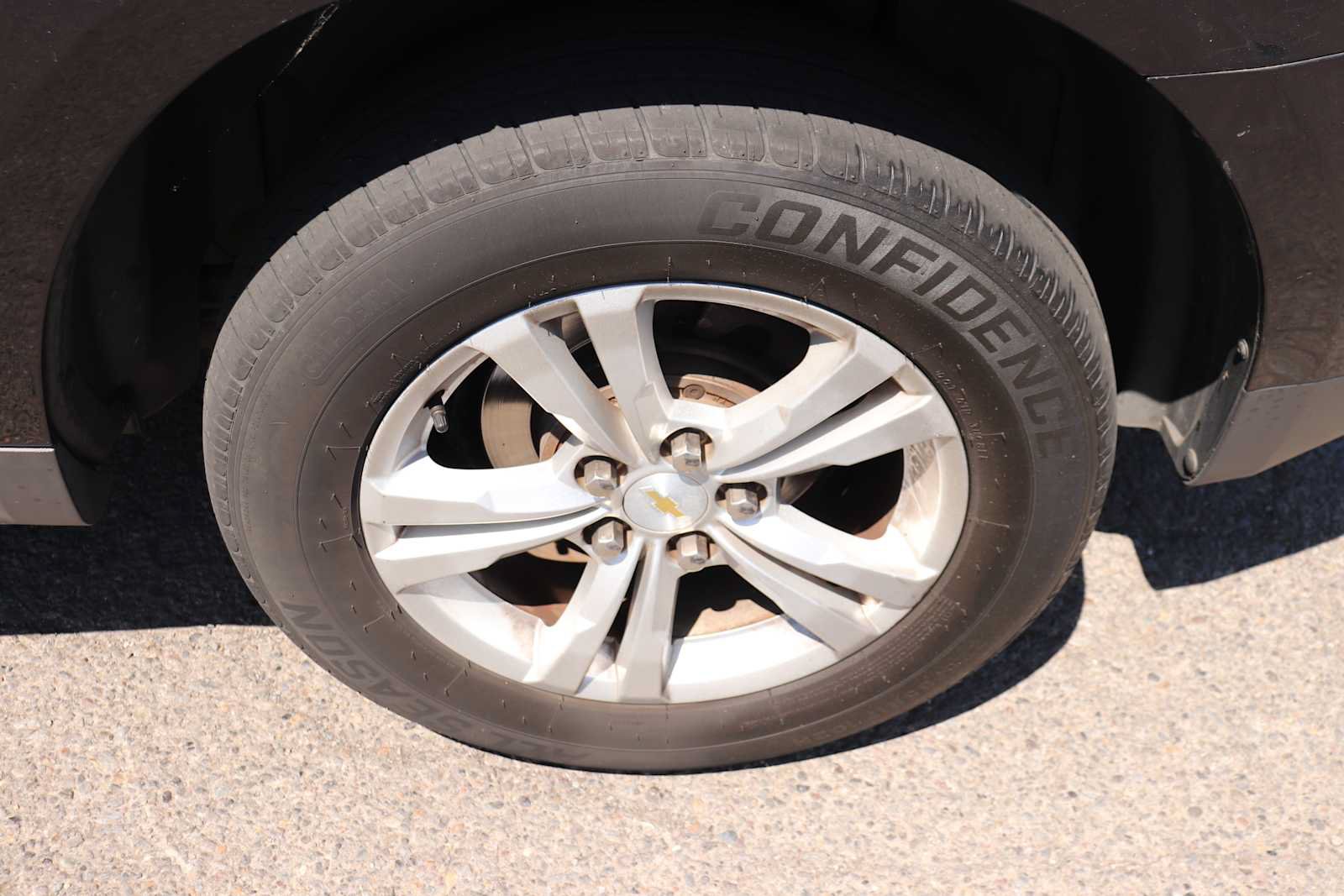 Used 2015 Chevrolet Equinox LT w/ Driver Convenience Package FWD image 9
