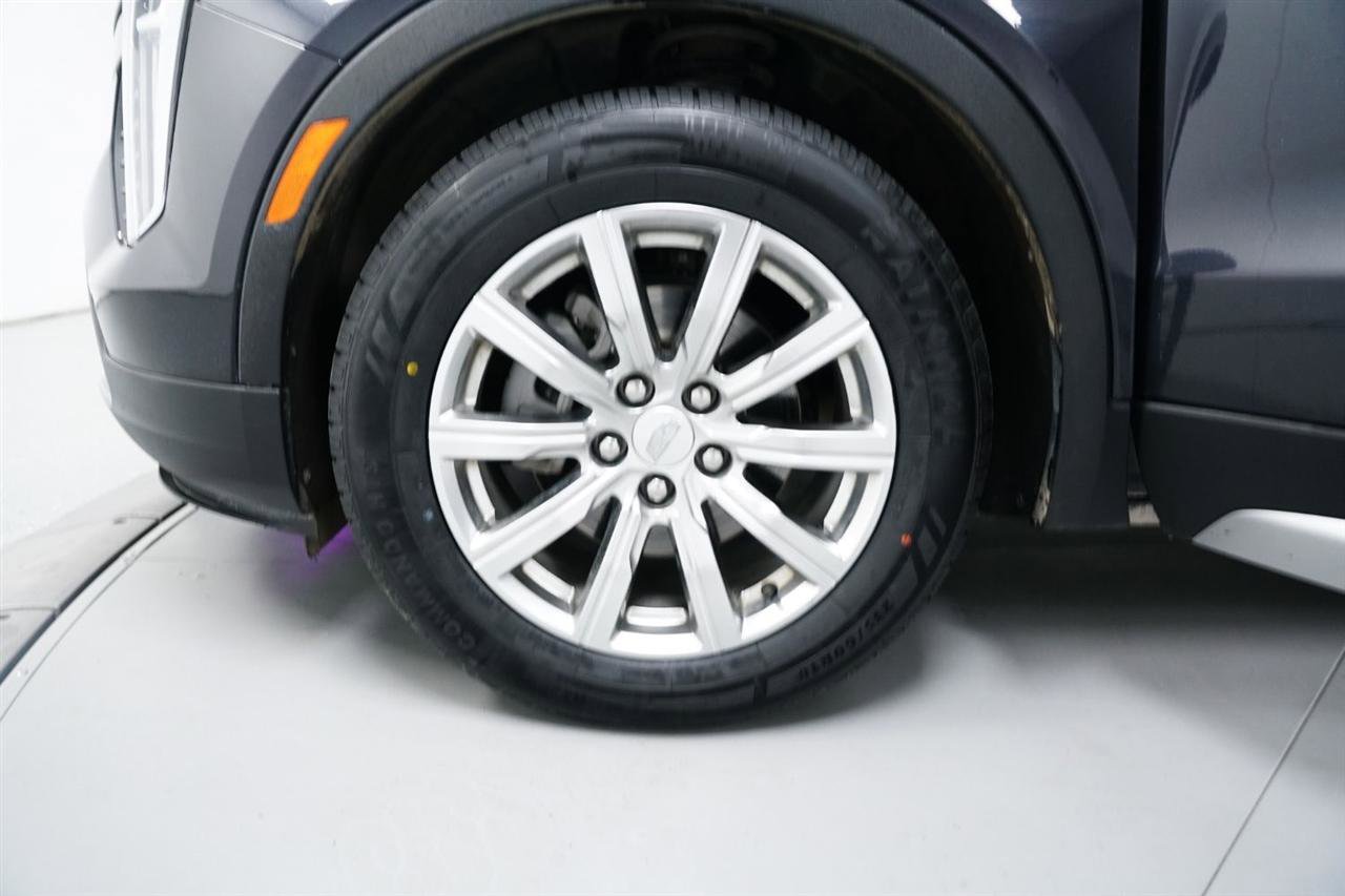 Used 2023 Cadillac XT4 Premium Luxury AWD/4WD image 24