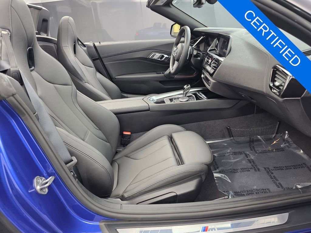 Used 2023 BMW Z4 sDrive30i w/ Driving Assistance Package image 26