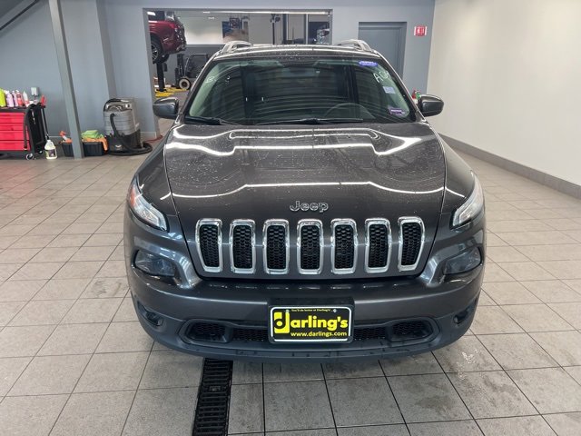 Used 2018 Jeep Compass Limited w/ Navigation Group image 2