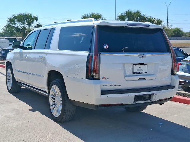 Used 2020 Cadillac Escalade ESV Platinum image 4