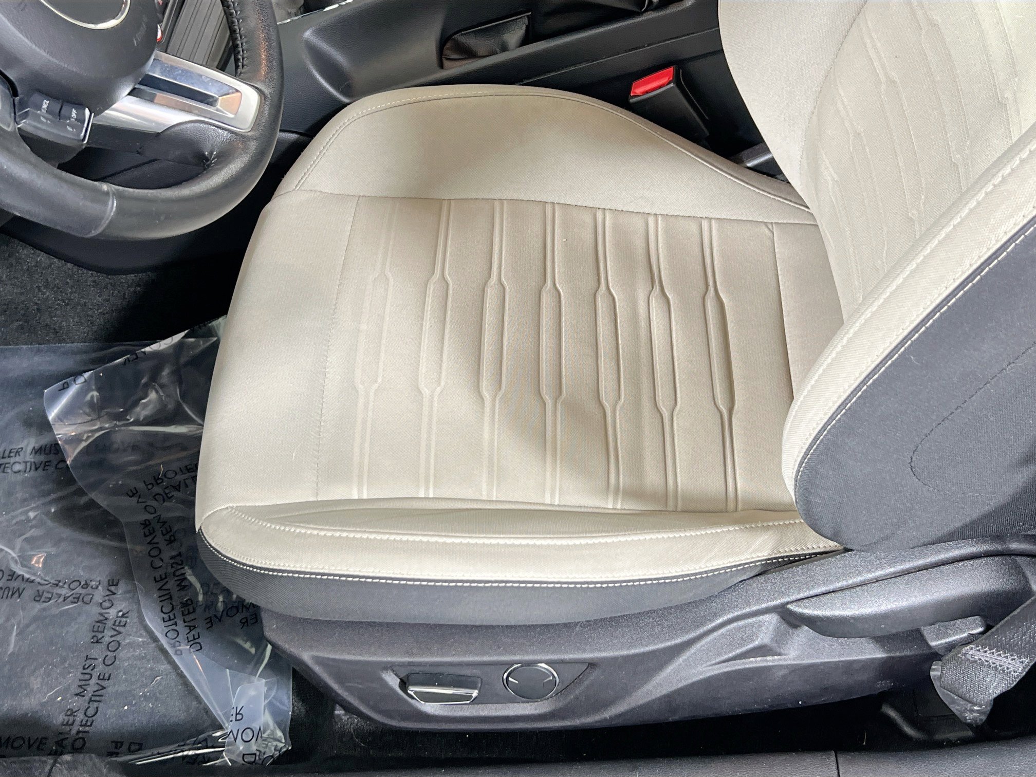 Used 2017 Ford Mustang Coupe image 18