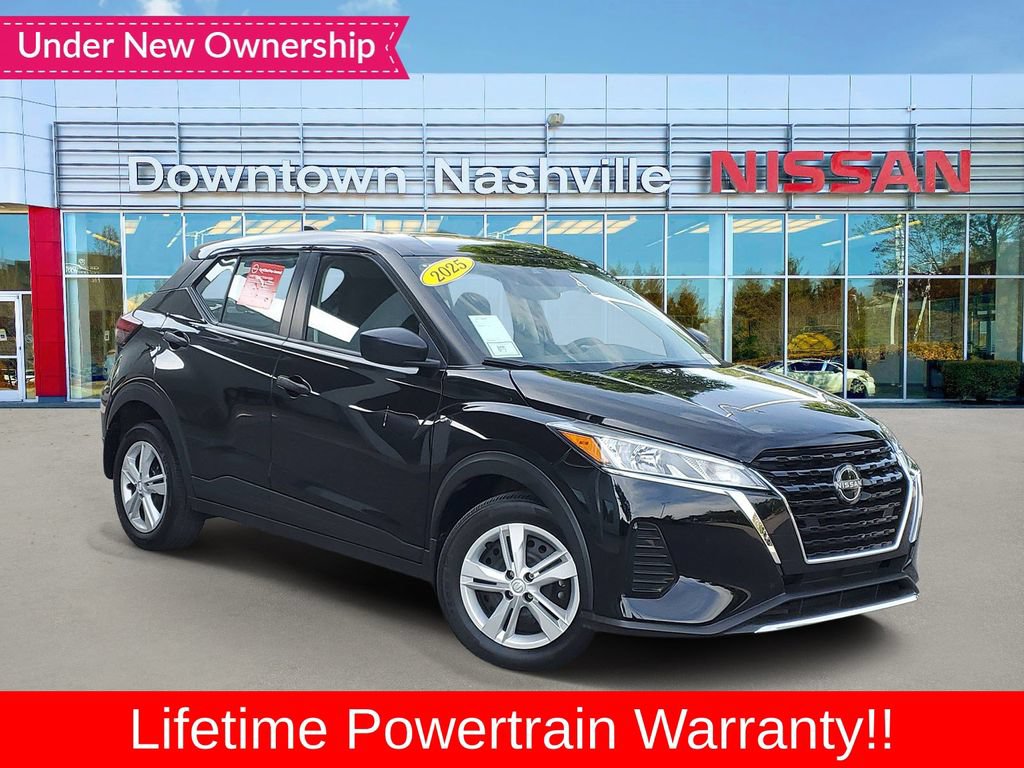 Certified 2025 Nissan Kicks Play S FWD image 1