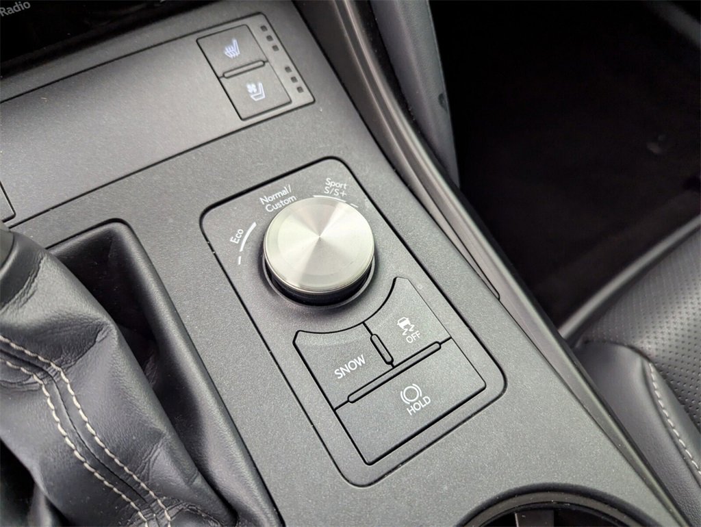 Used 2023 Lexus IS 500 image 28