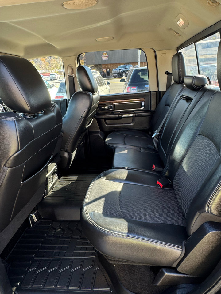 Used 2014 RAM 1500 Laramie w/ Convenience Group image 21