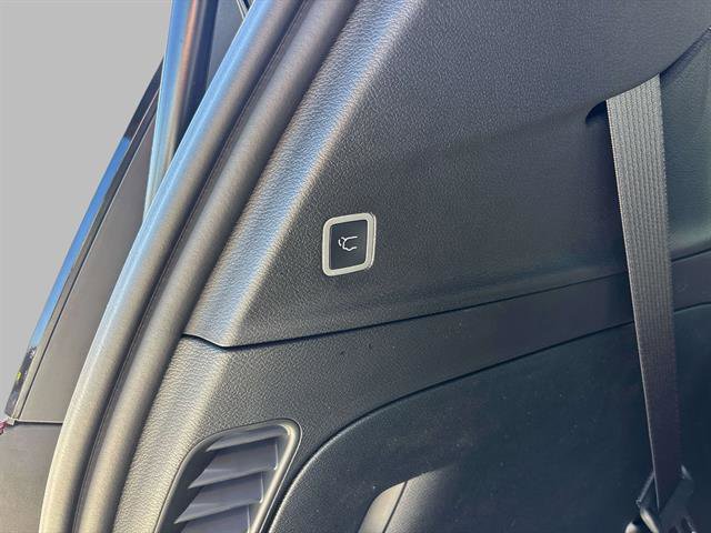 New 2026 Chrysler Pacifica Select image 5