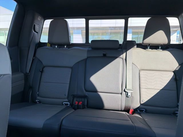 Used 2024 Chevrolet Silverado 1500 ZR2 w/ Technology Package image 14