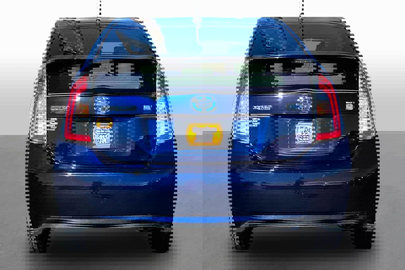 Used 2014 Toyota Prius Three FWD image 4