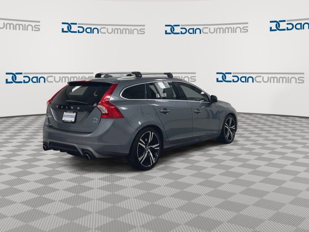 Used 2017 Volvo V60 T6 R-Design Platinum image 8