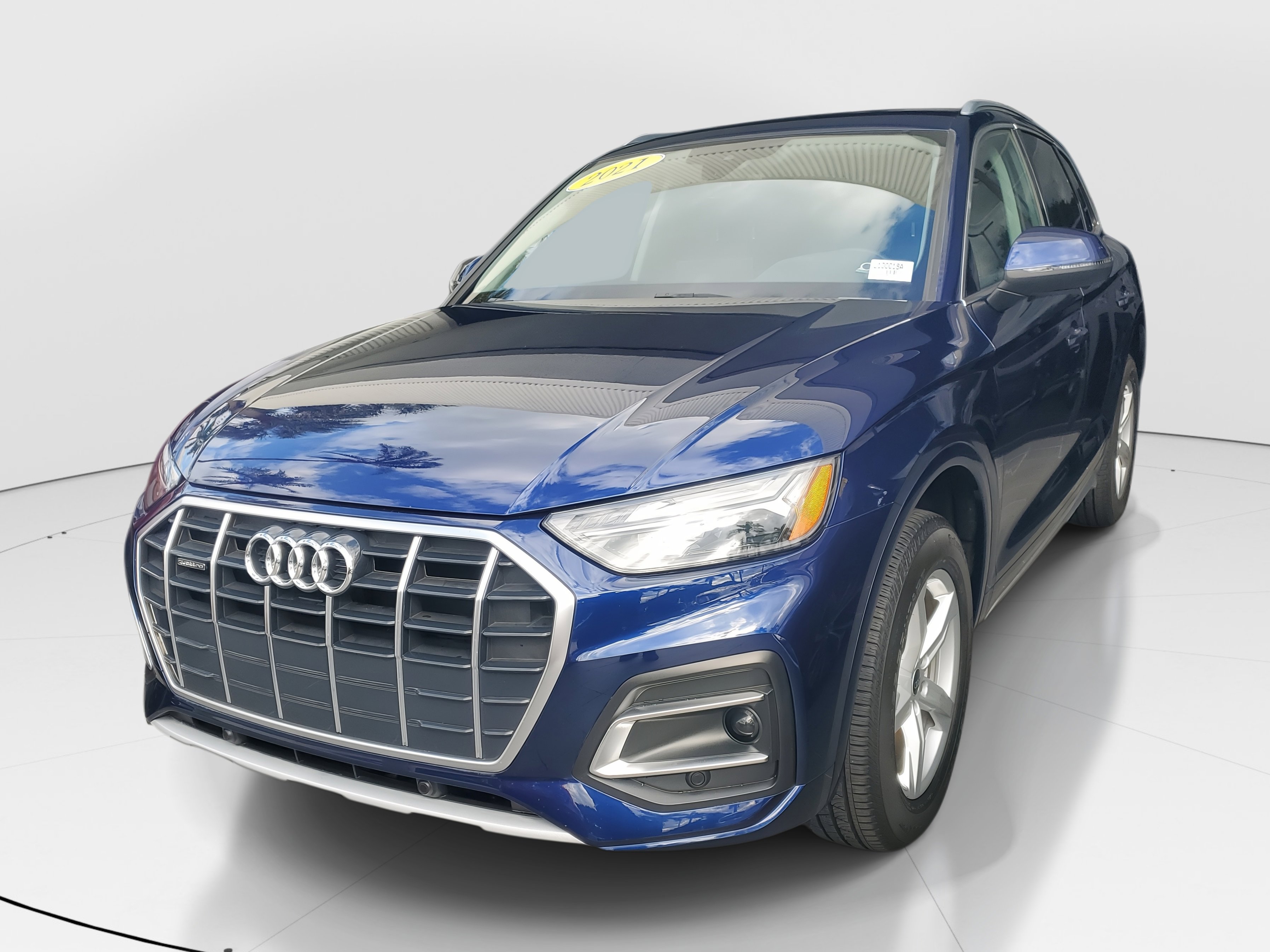 Used 2021 Audi Q5 Premium image 3