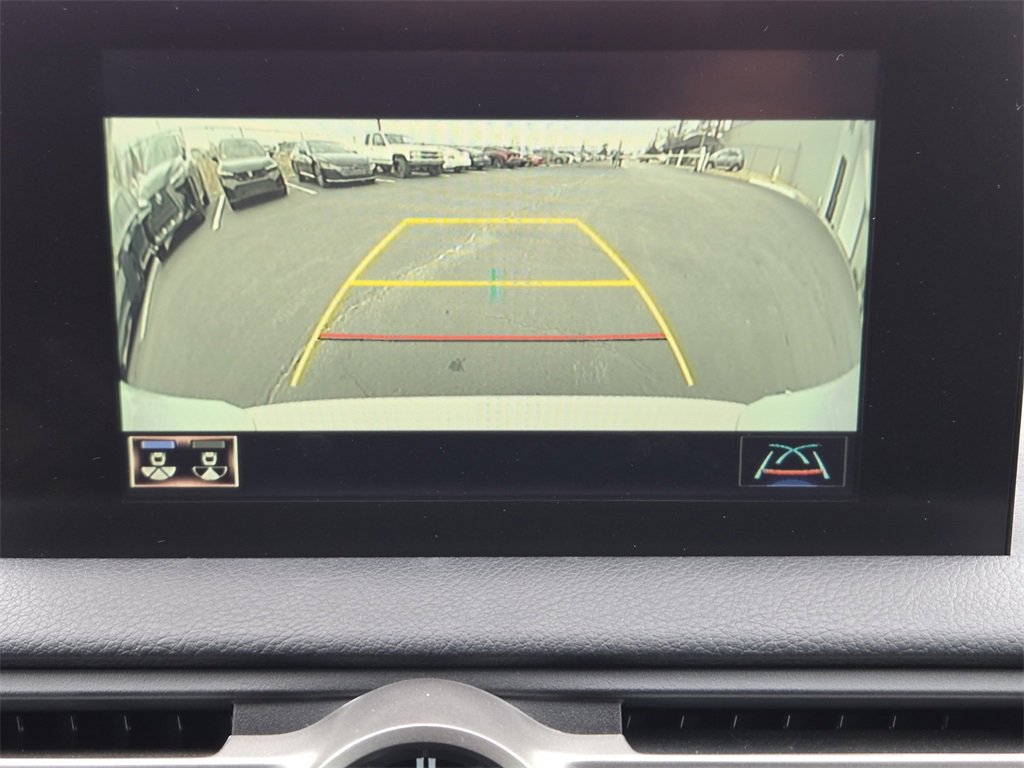 Used 2022 Lexus IS 350 F Sport image 19