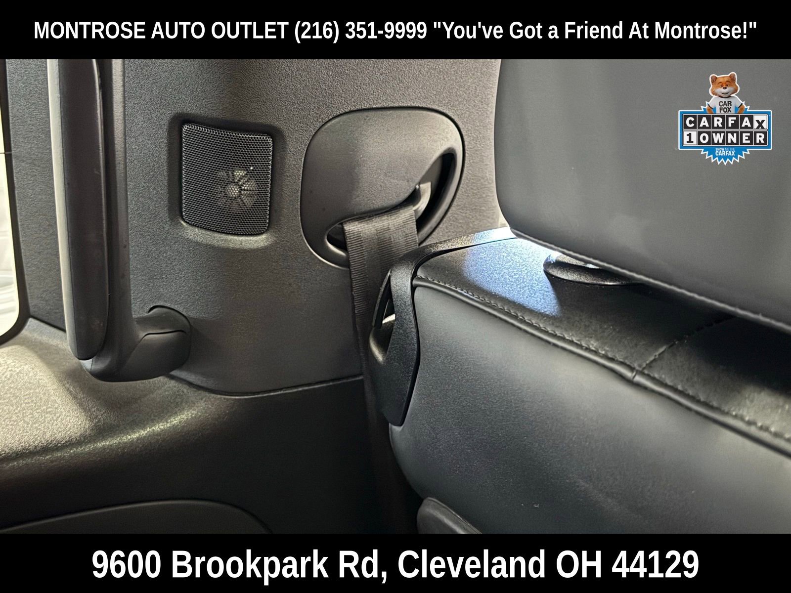 Used 2025 Land Rover Defender 90 X-Dynamic SE image 39