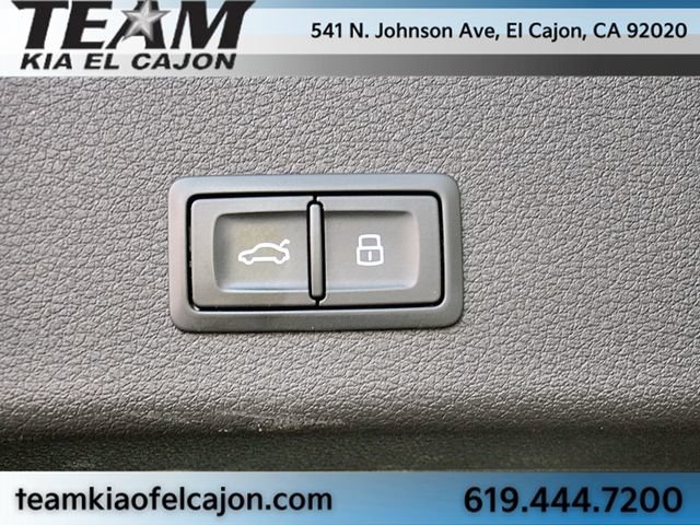 Used 2024 Audi Q8 e-tron Premium Plus AWD/4WD image 14