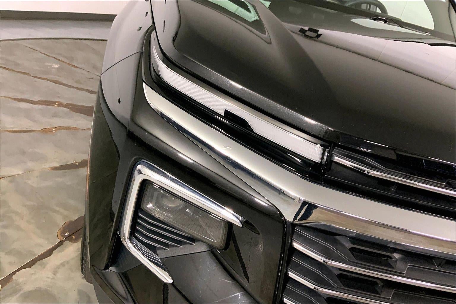 Used 2025 Chevrolet Traverse LT AWD/4WD image 27
