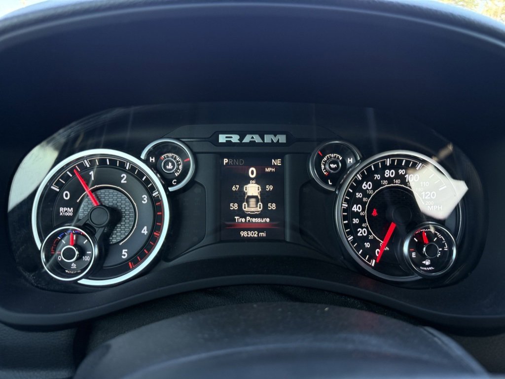 Used 2022 RAM 3500 Tradesman image 15