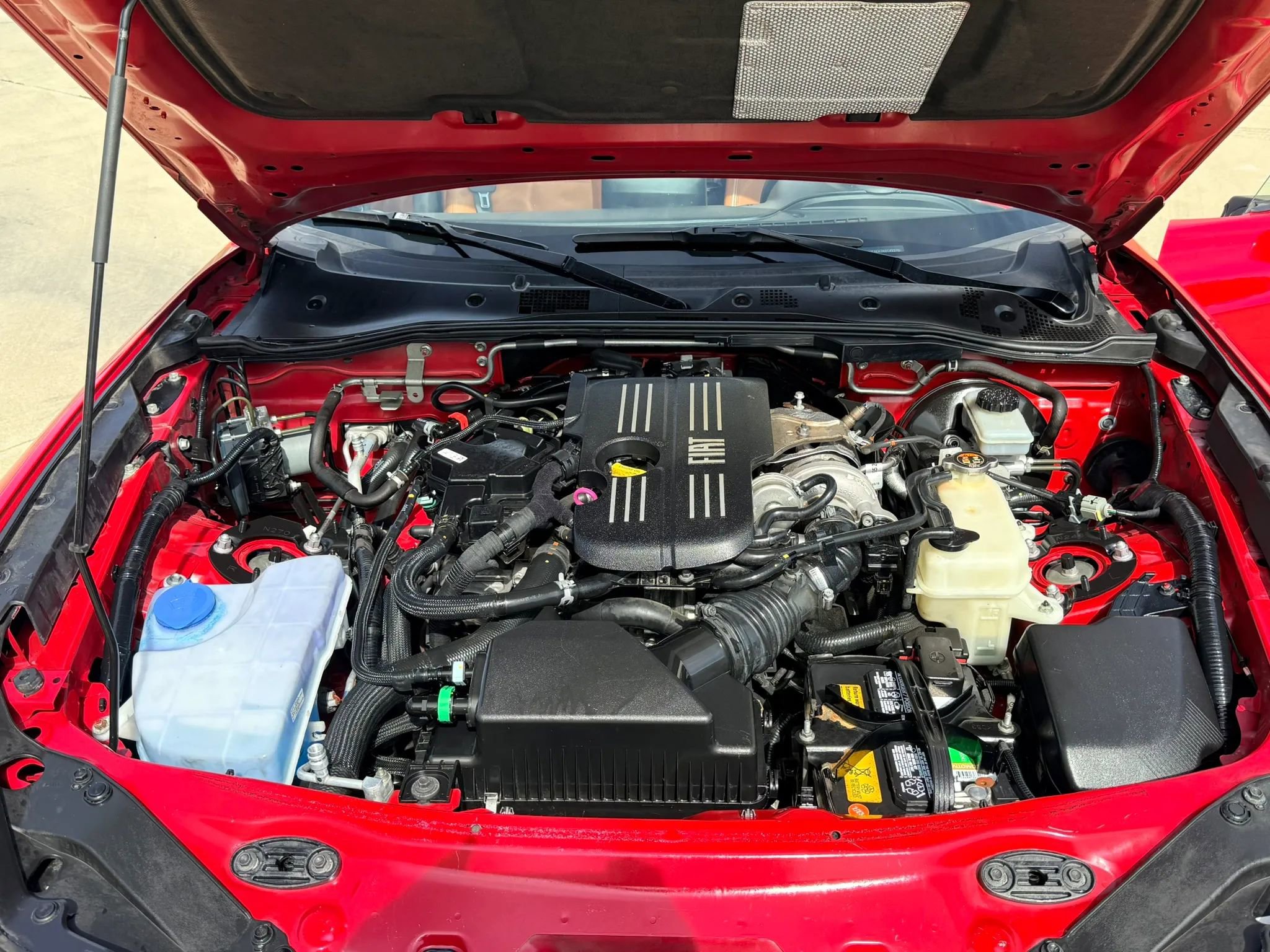 Used 2019 FIAT 124 Spider Lusso w/ Visibility Group image 31