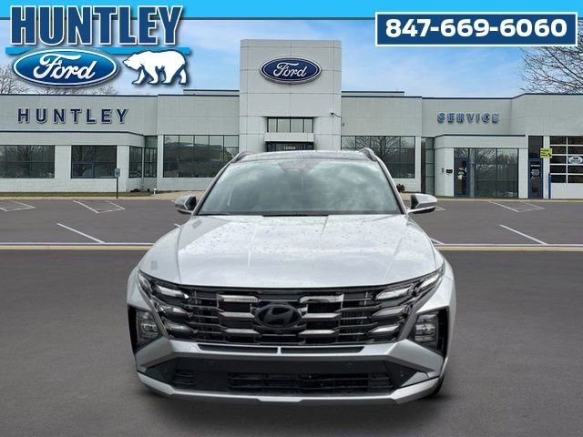 Used 2025 Hyundai Tucson Limited AWD/4WD image 3