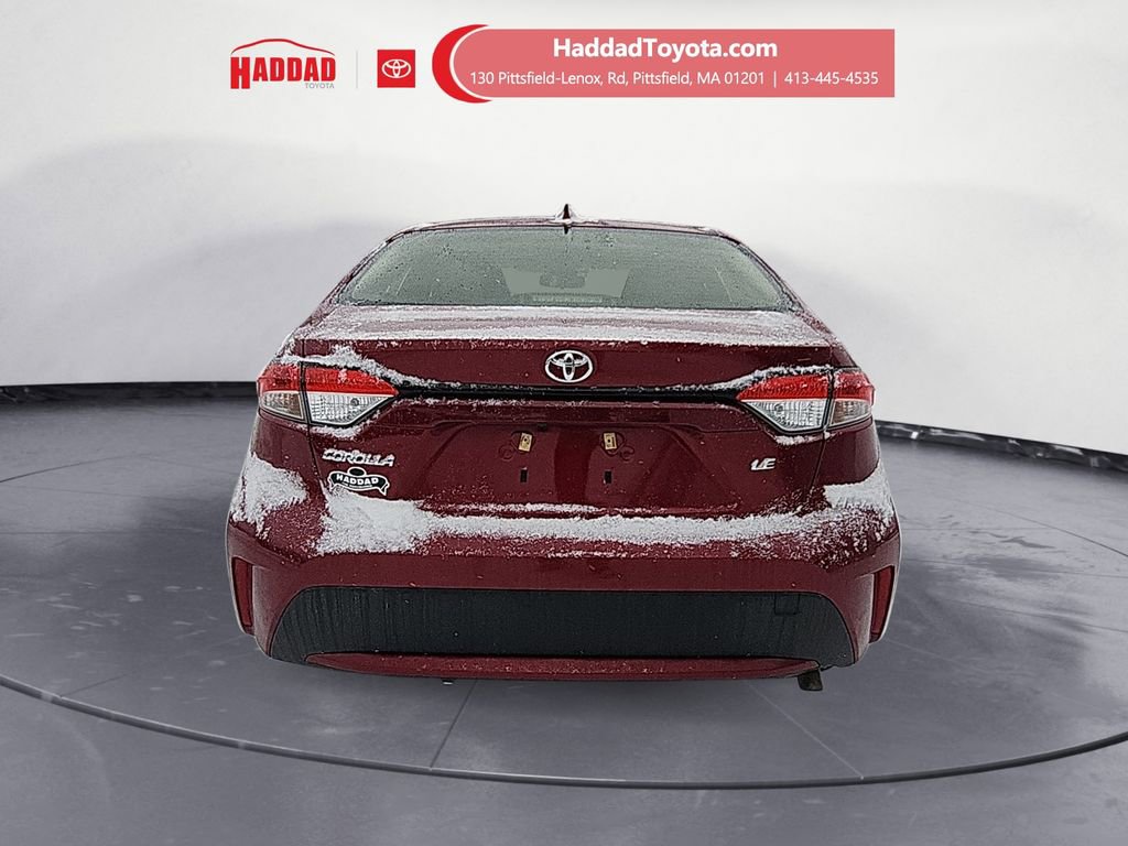 Certified 2022 Toyota Corolla LE image 4