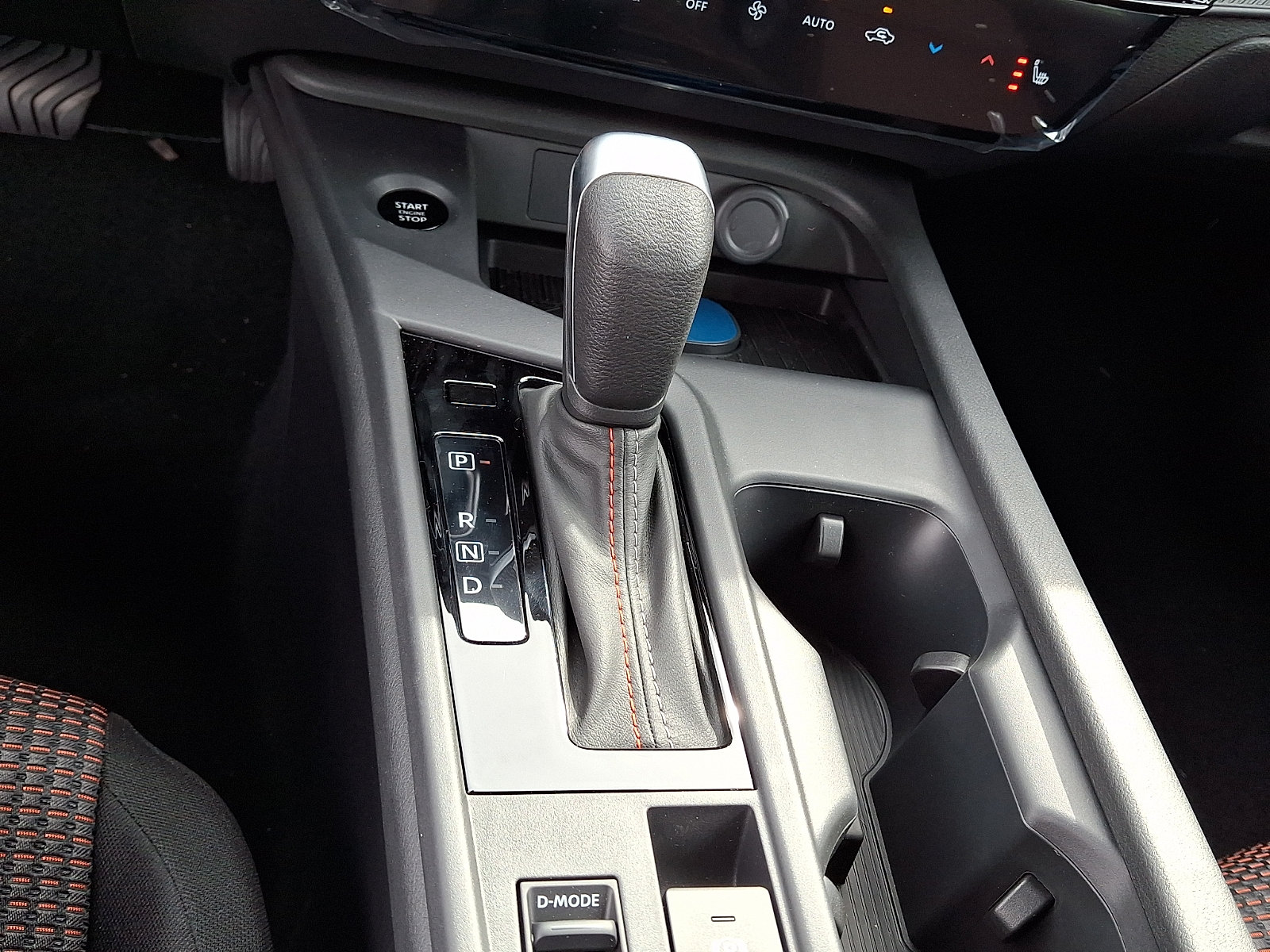 New 2027 Nissan Sentra SR w/ SR All Weather Package FWD image 10