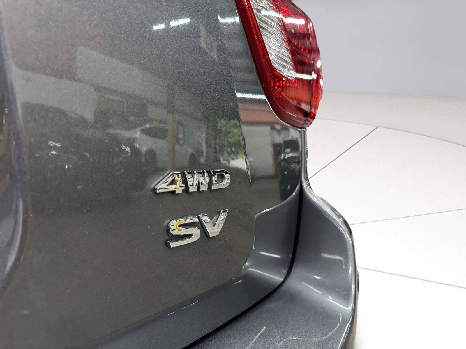 Used 2019 Nissan Pathfinder SV AWD/4WD image 17