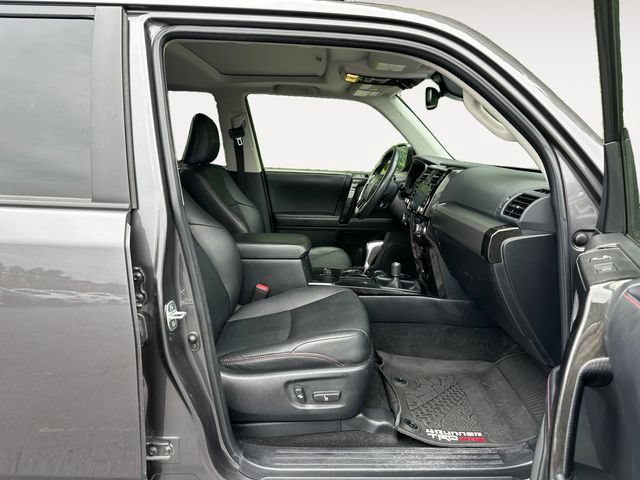Used 2022 Toyota 4Runner TRD Pro AWD/4WD image 15