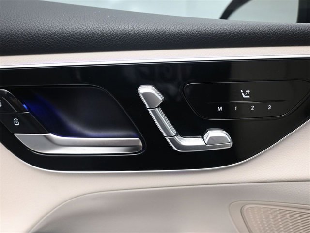 New 2025 Mercedes-Benz GLC 300 image 21